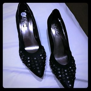 Kathy Van Zeeland Pumps